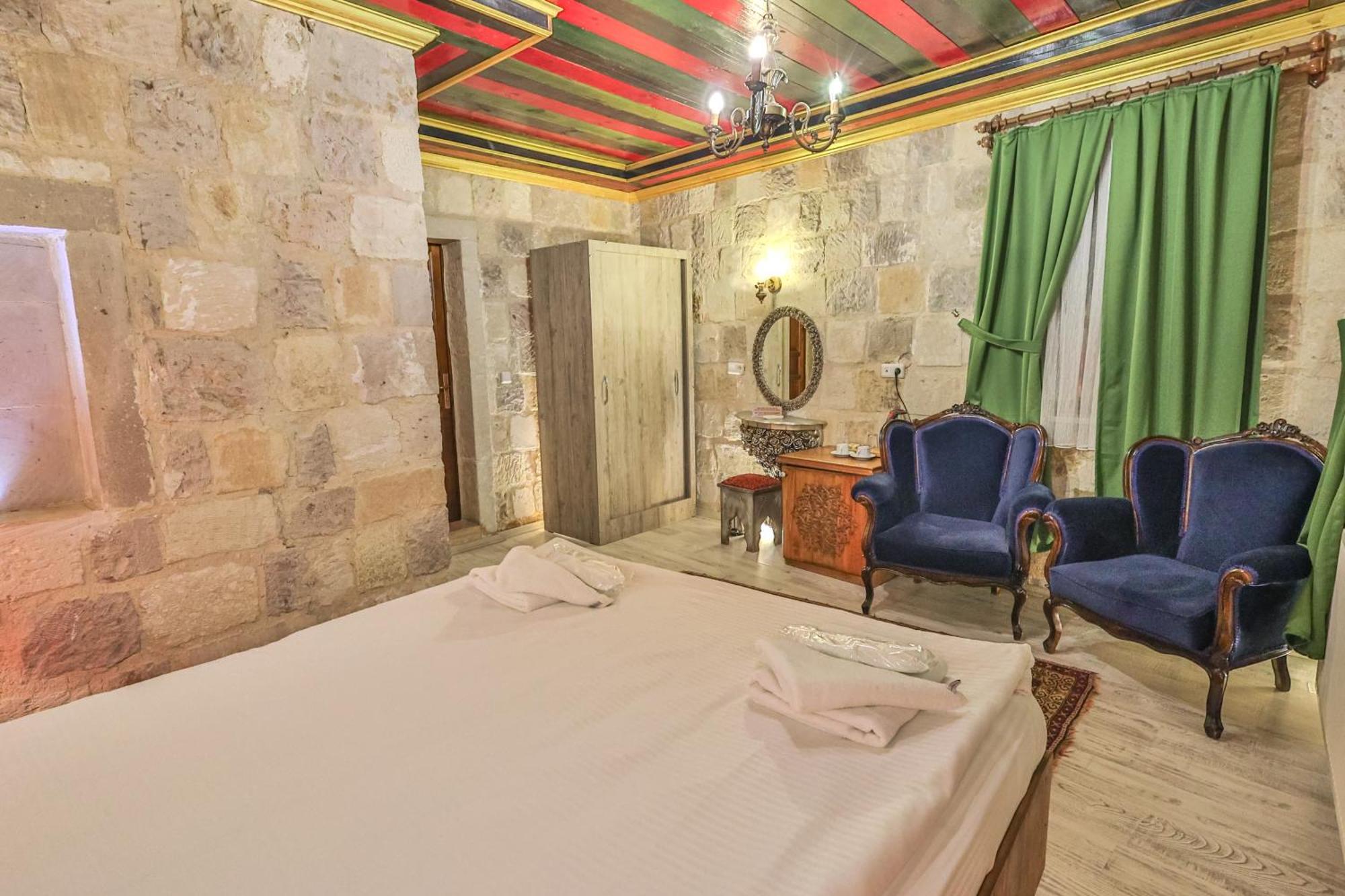 Bedrock Cave Hotel (Adults Only) Göreme Exterior photo