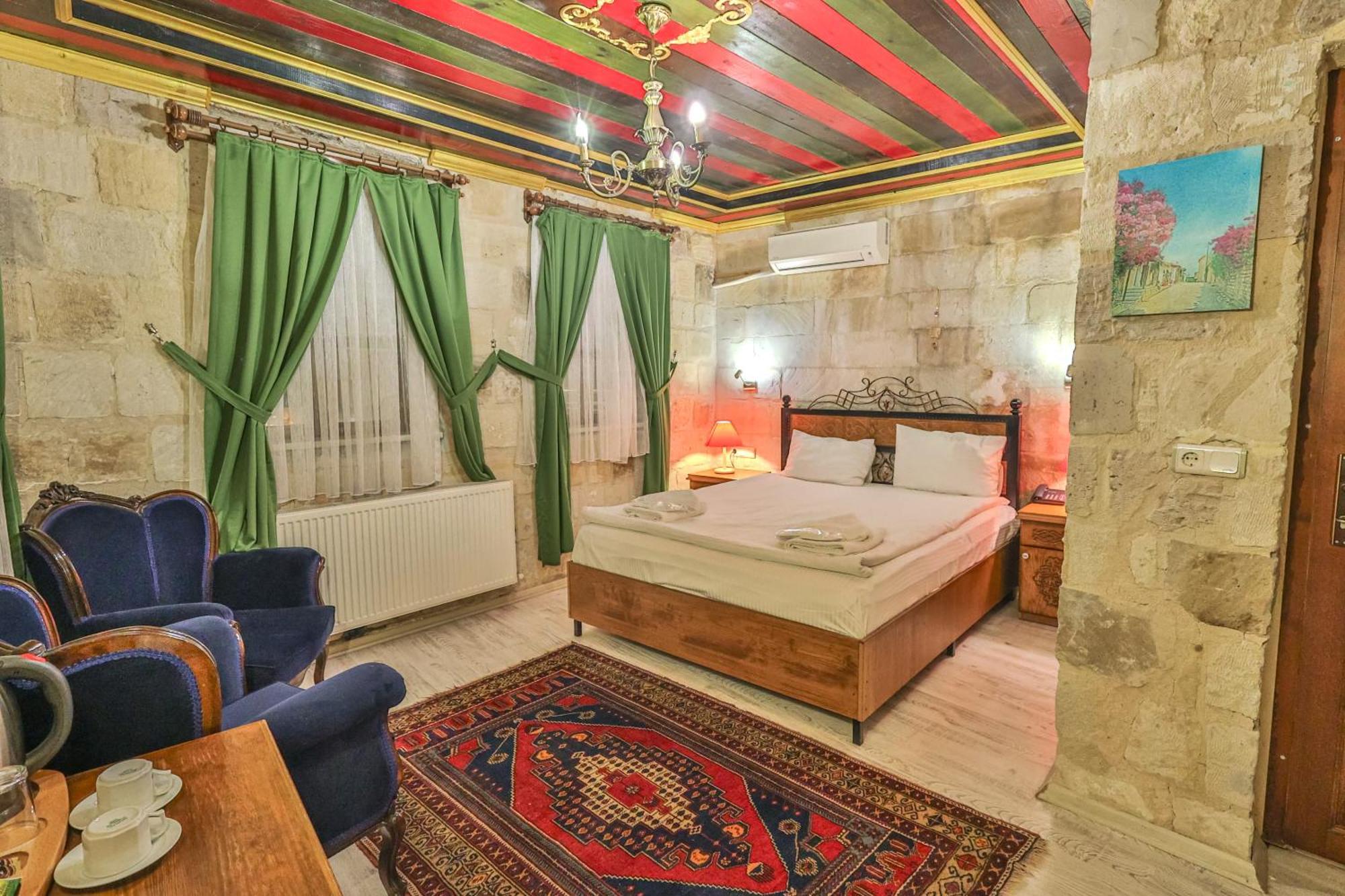 Bedrock Cave Hotel (Adults Only) Göreme Exterior photo