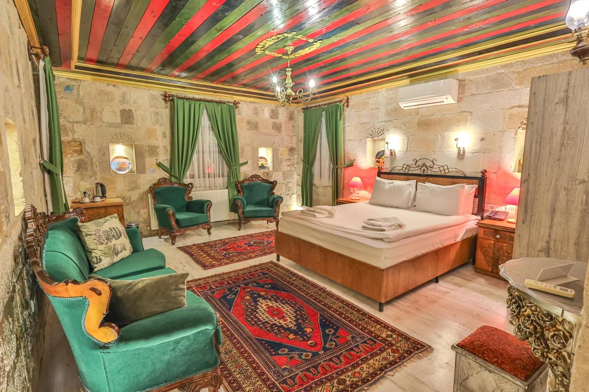 Bedrock Cave Hotel (Adults Only) Göreme Exterior photo