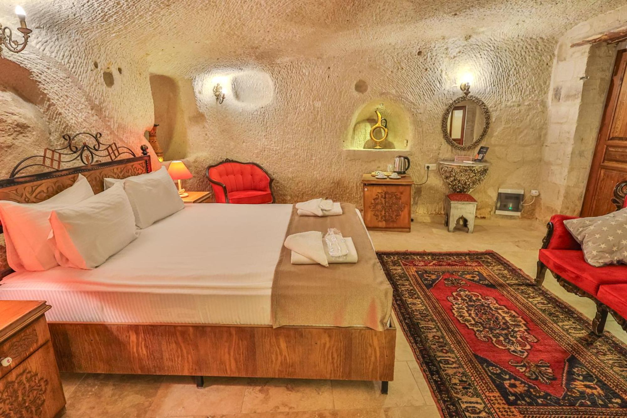 Bedrock Cave Hotel (Adults Only) Göreme Exterior photo