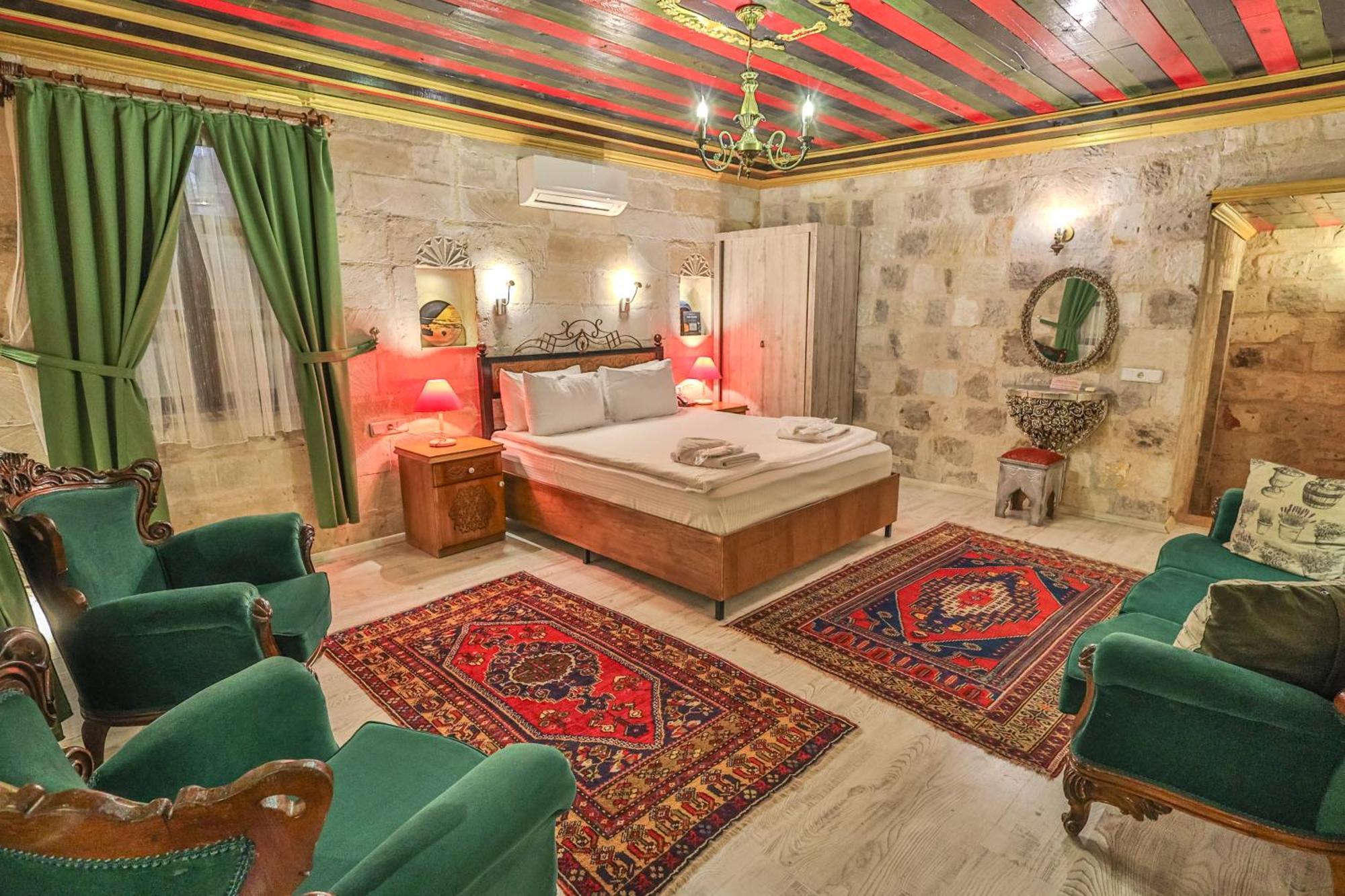 Bedrock Cave Hotel (Adults Only) Göreme Exterior photo