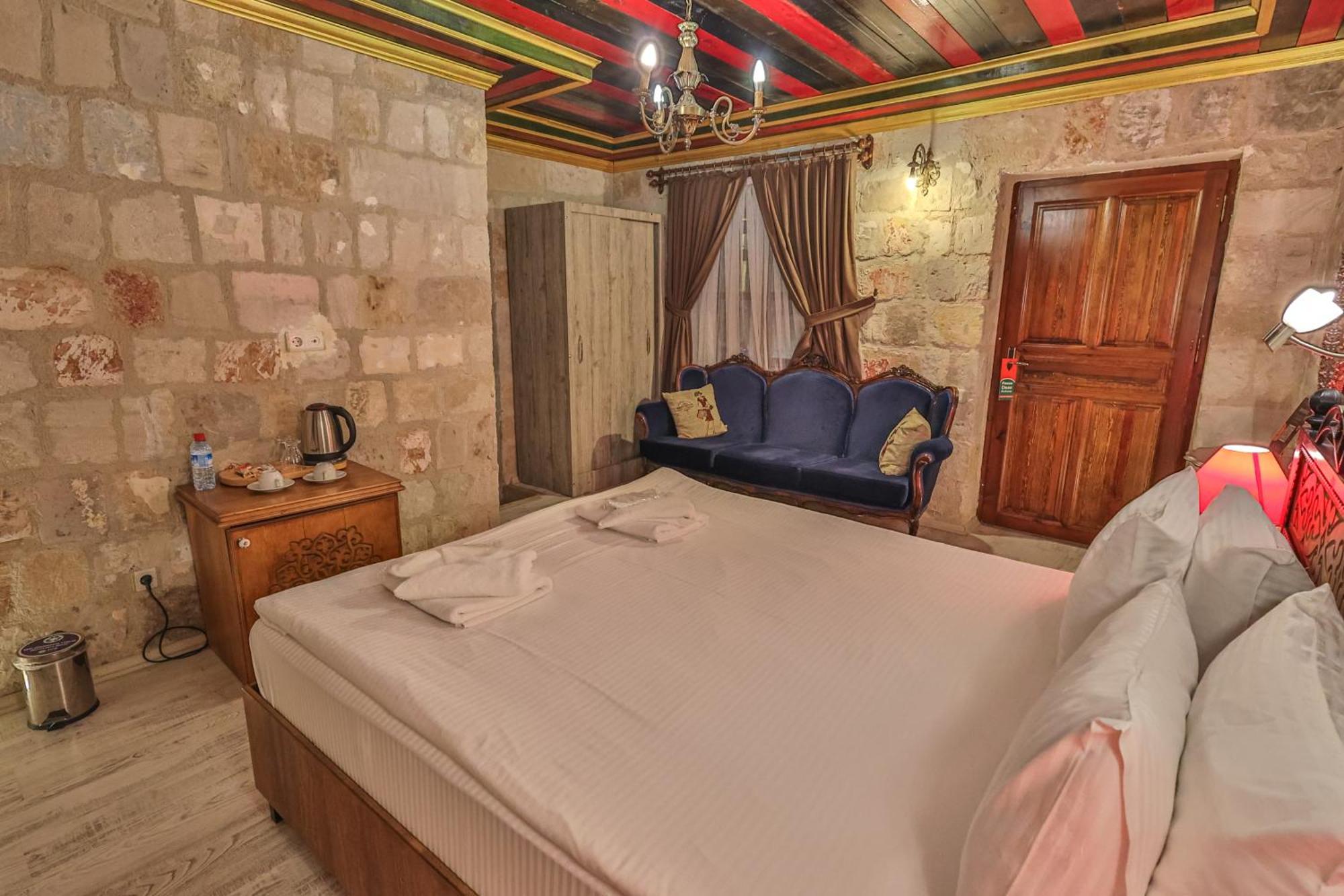 Bedrock Cave Hotel (Adults Only) Göreme Exterior photo