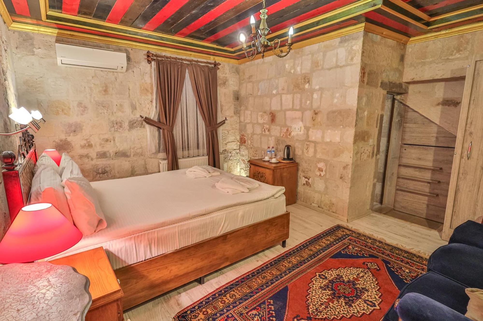 Bedrock Cave Hotel (Adults Only) Göreme Exterior photo