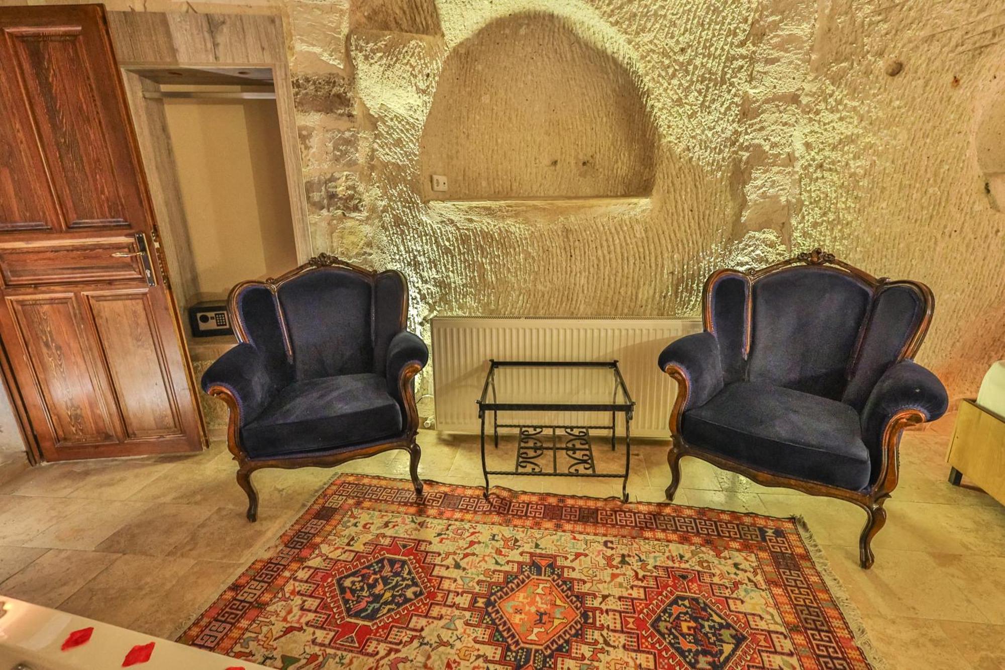 Bedrock Cave Hotel (Adults Only) Göreme Exterior photo