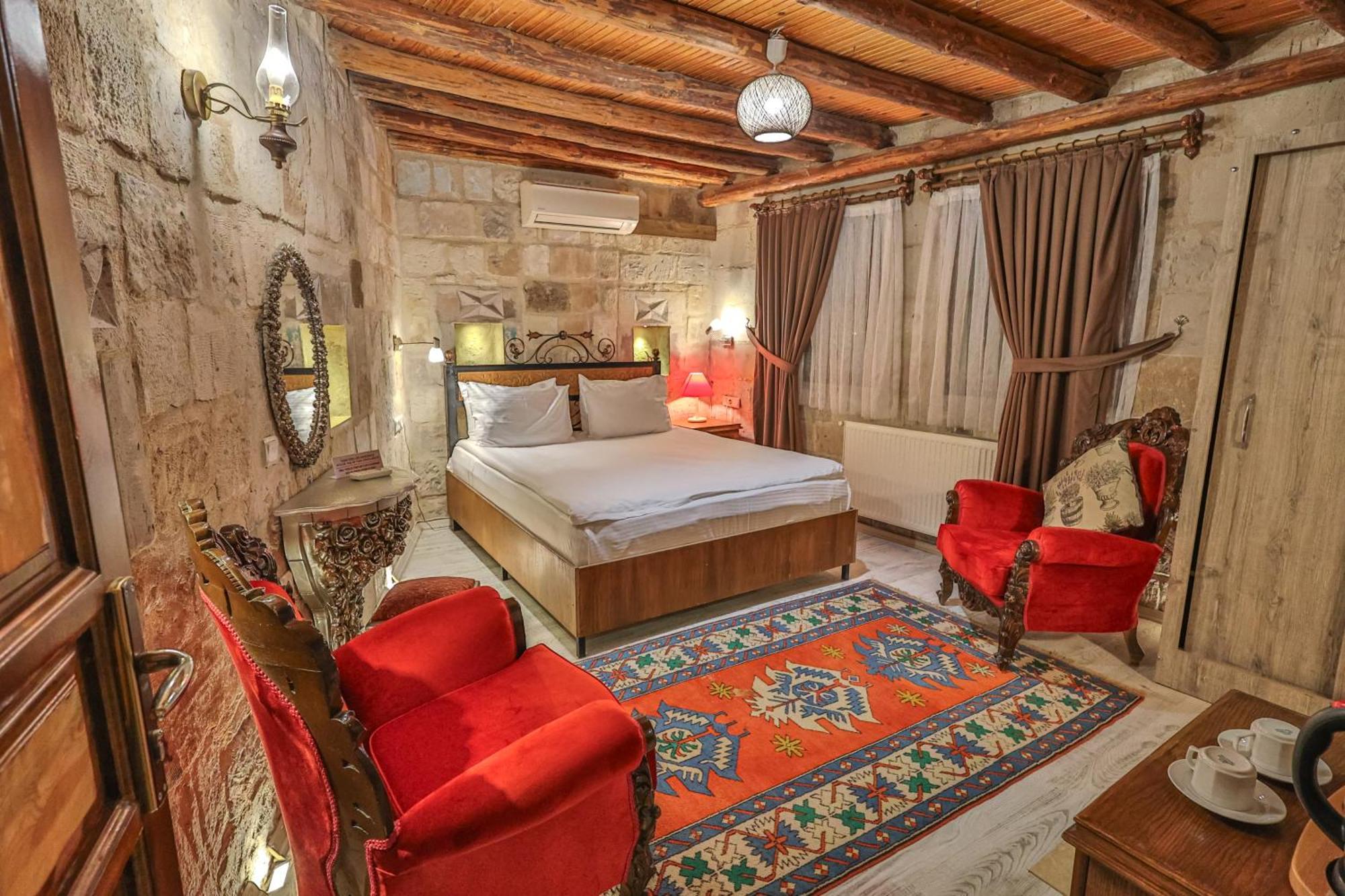 Bedrock Cave Hotel (Adults Only) Göreme Exterior photo