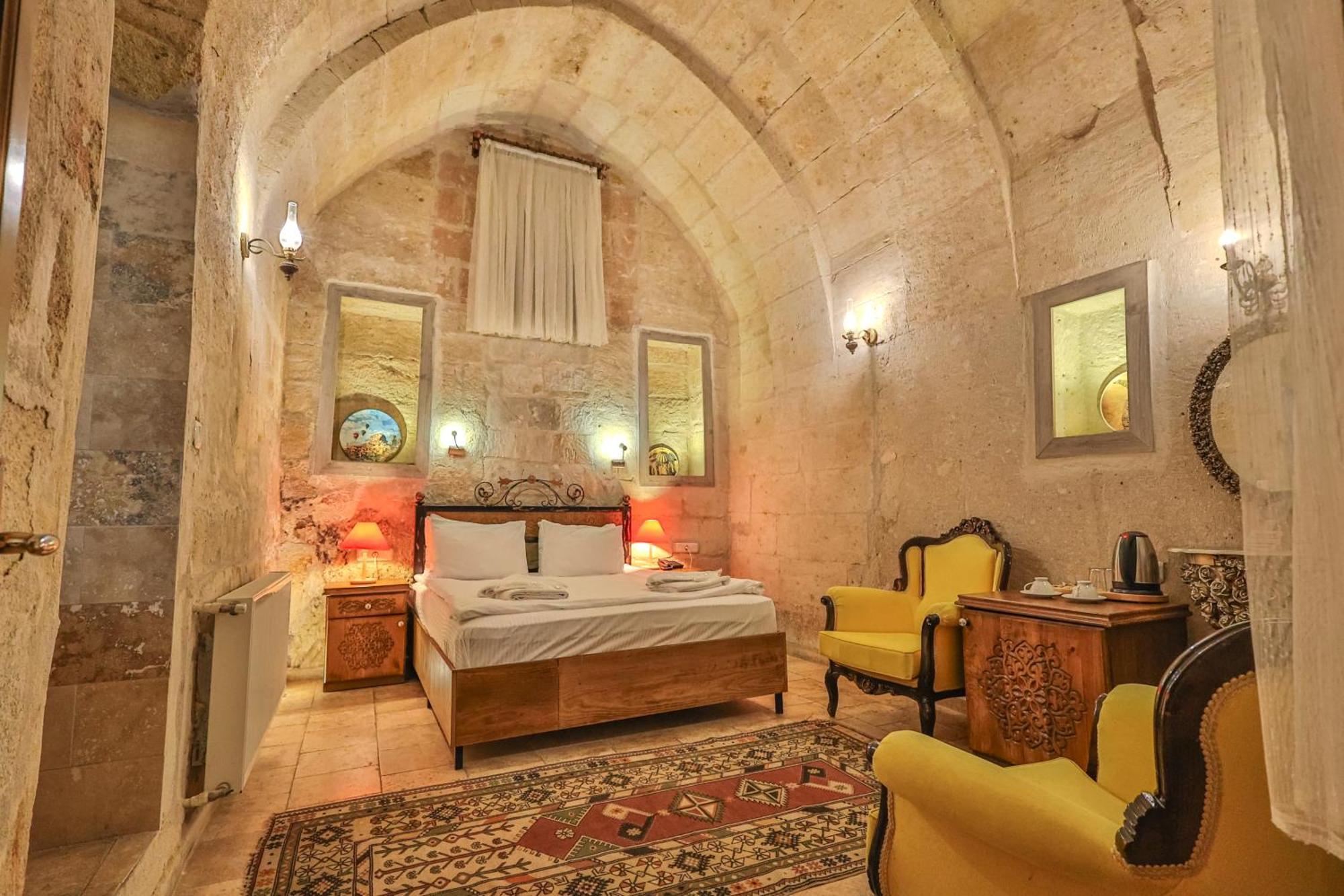 Bedrock Cave Hotel (Adults Only) Göreme Exterior photo