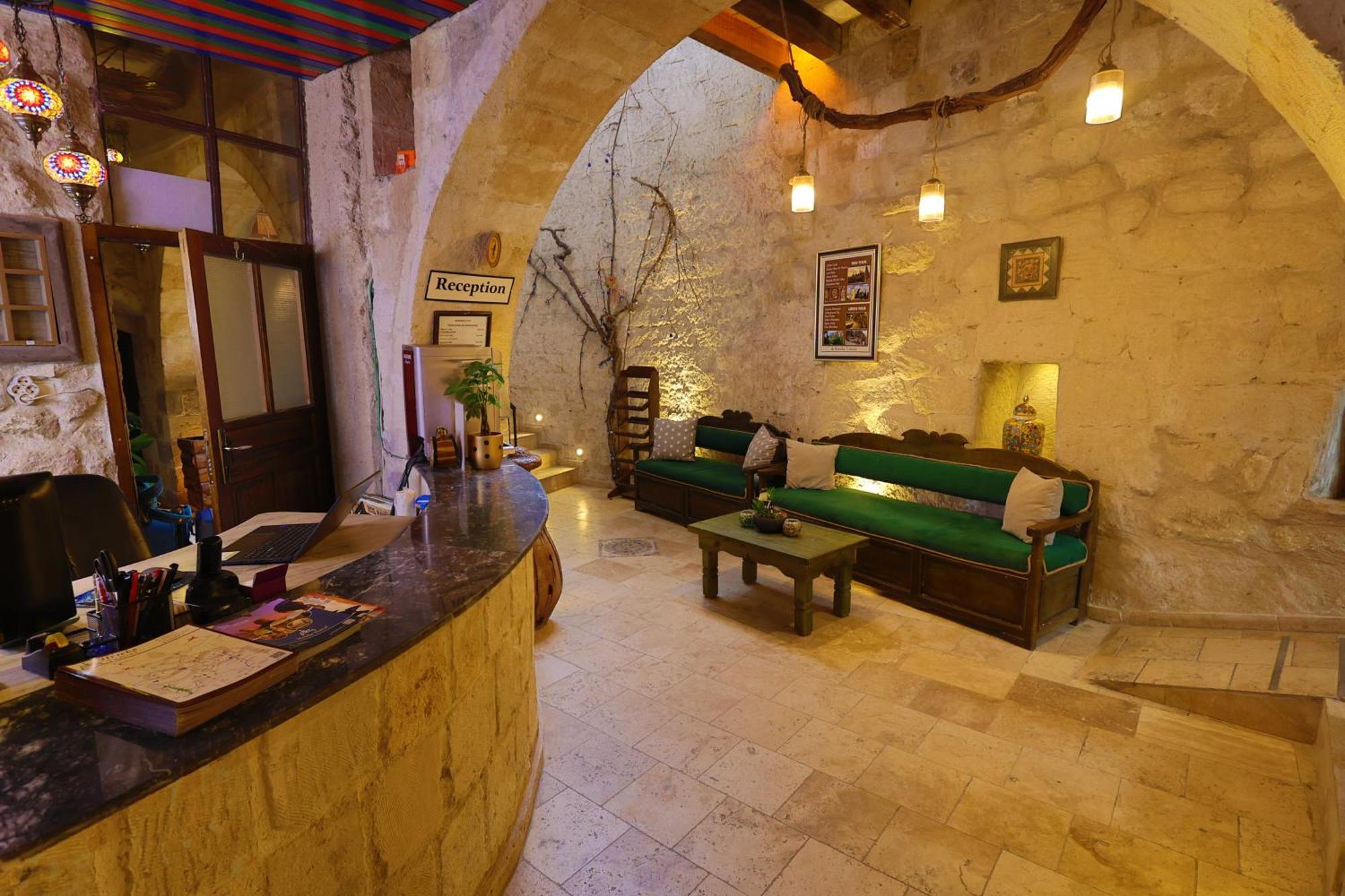 Bedrock Cave Hotel (Adults Only) Göreme Exterior photo