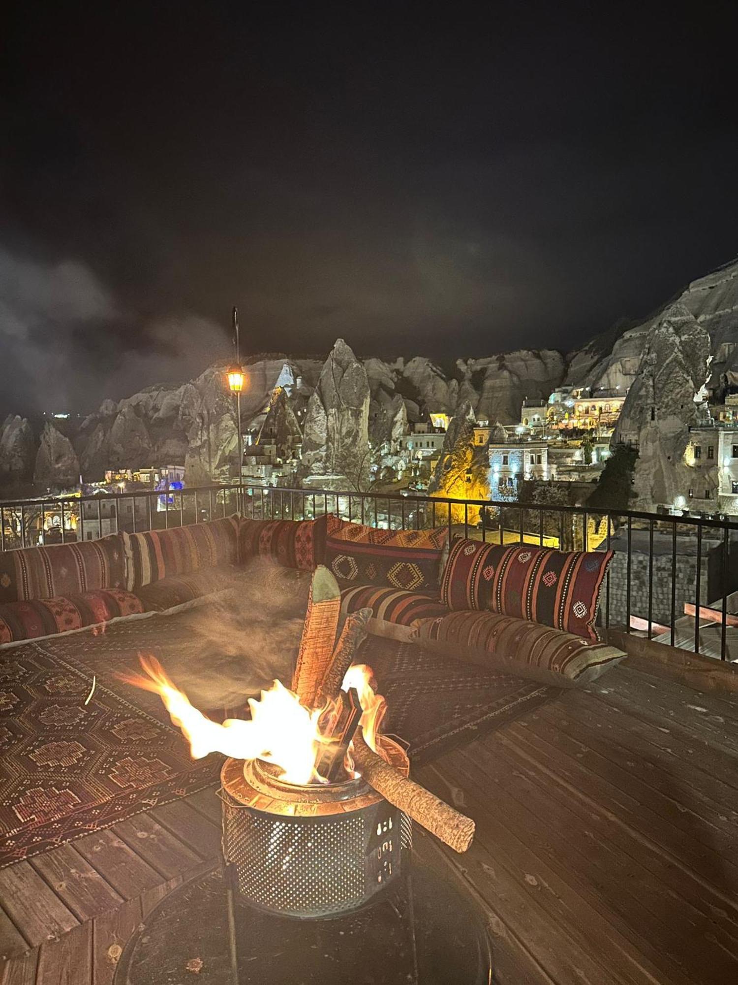 Bedrock Cave Hotel (Adults Only) Göreme Exterior photo
